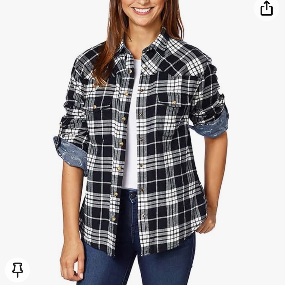 Flannel Shirt Womens XL Black White Plaid Long Sleeve Snaps Grunge Outdoor Cozy